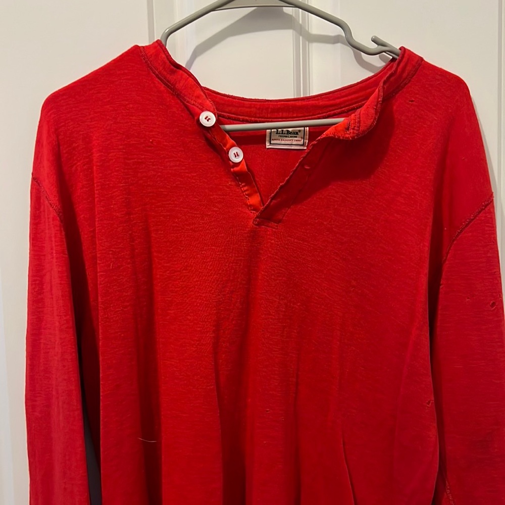 VINTAGE L.L. Bean thermal with Buttons (double layered)